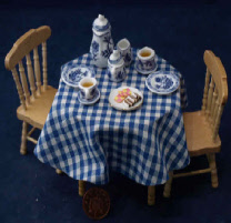 Dollshouse tea tables